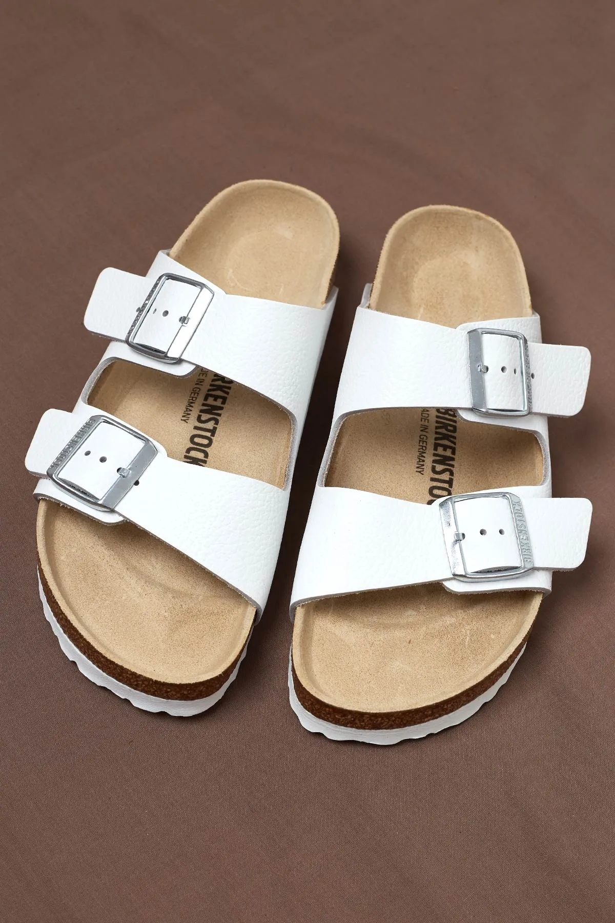 Birkenstock Womens Arizona Smooth Leather Narrow White
