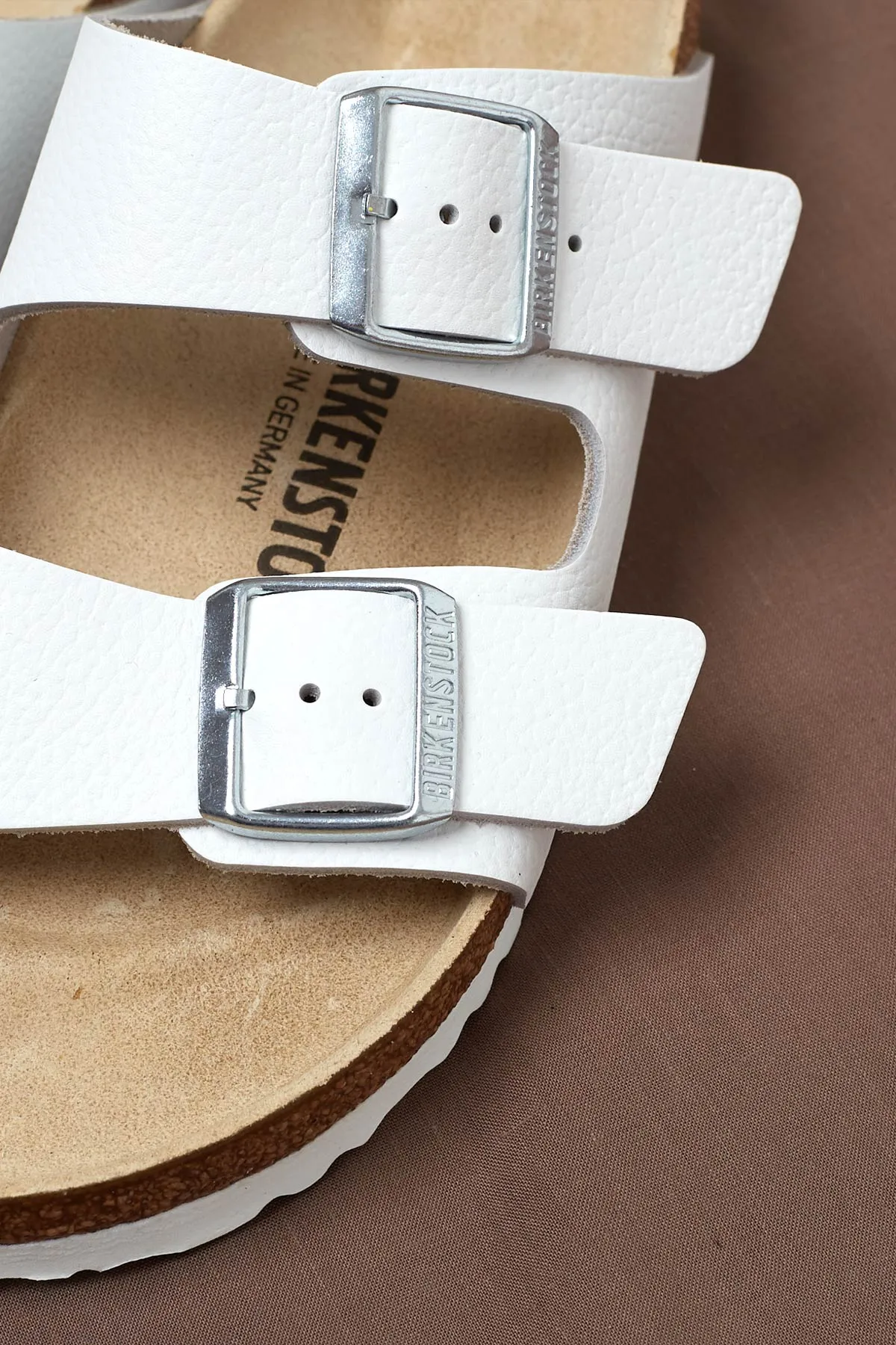 Birkenstock Womens Arizona Smooth Leather Narrow White