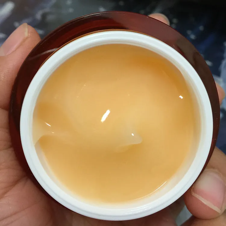 Vitamin C Whitening & Moisturizing Gel – 50g